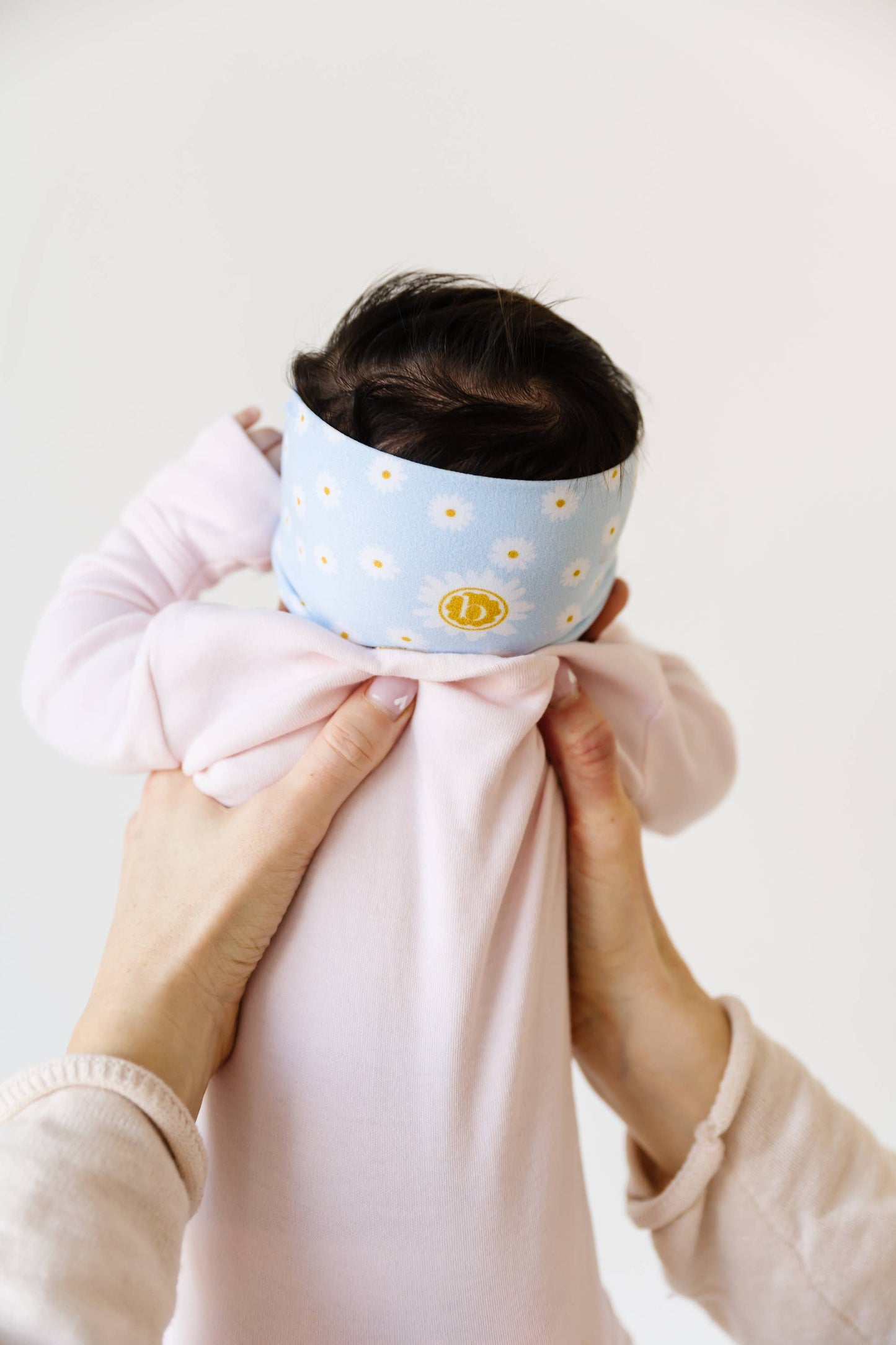 PRINTED KNOT: winnie