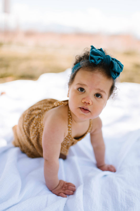 FAB-BOW-LOUSĀ®: peacock