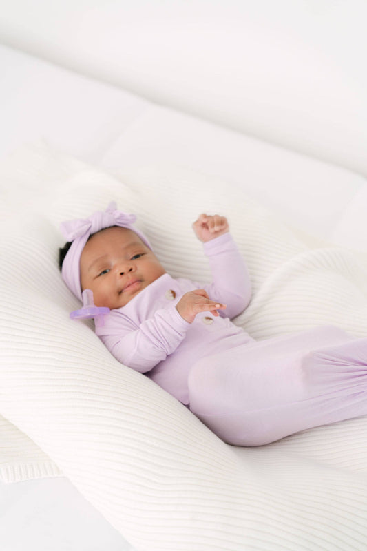Newborn Knotted Baby Gown Headband & Hat Set: Lavender