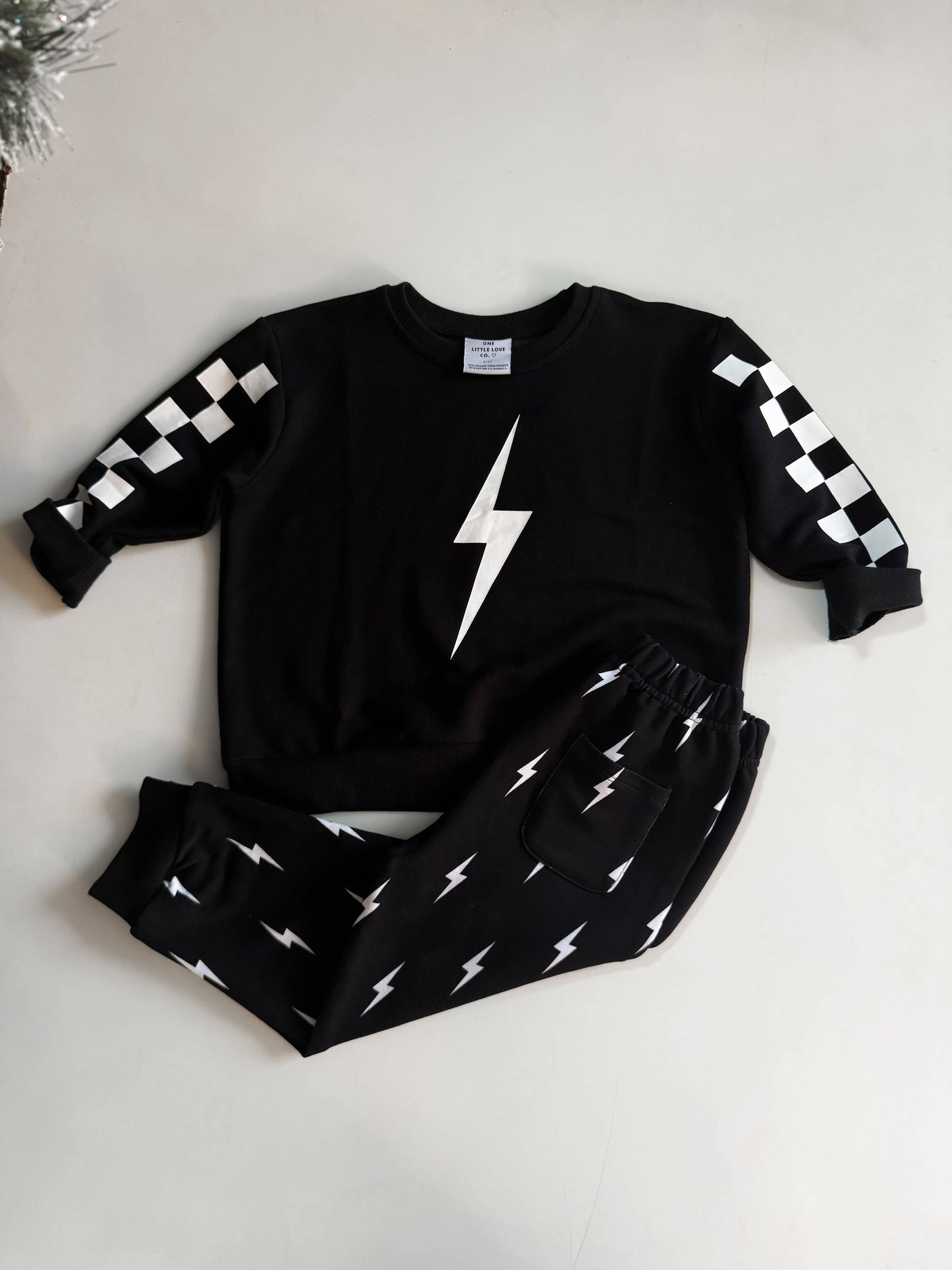 Lightning Bolt | Black Bamboo Oversized Sweat Set