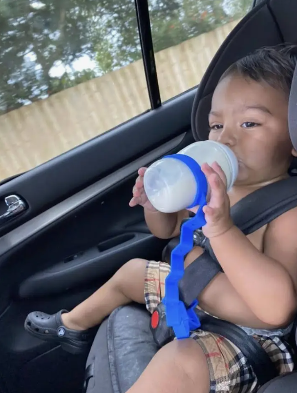 A Busy Baby Bottle Bungee | Tan