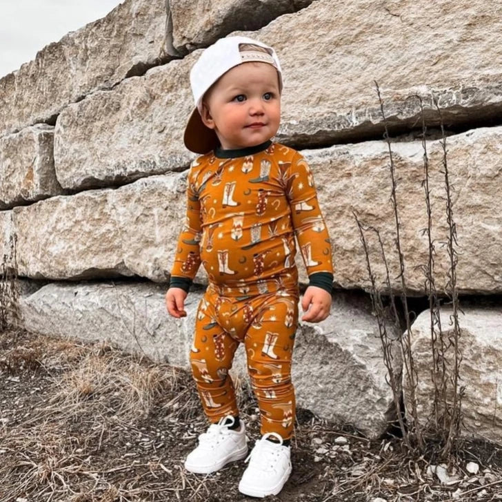 Boot Scootin' Cozy Two Piece Bamboo Set