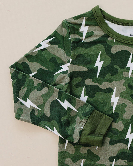Bamboo Two Piece Set | Green Camo Bolts - COLLECTIVE
