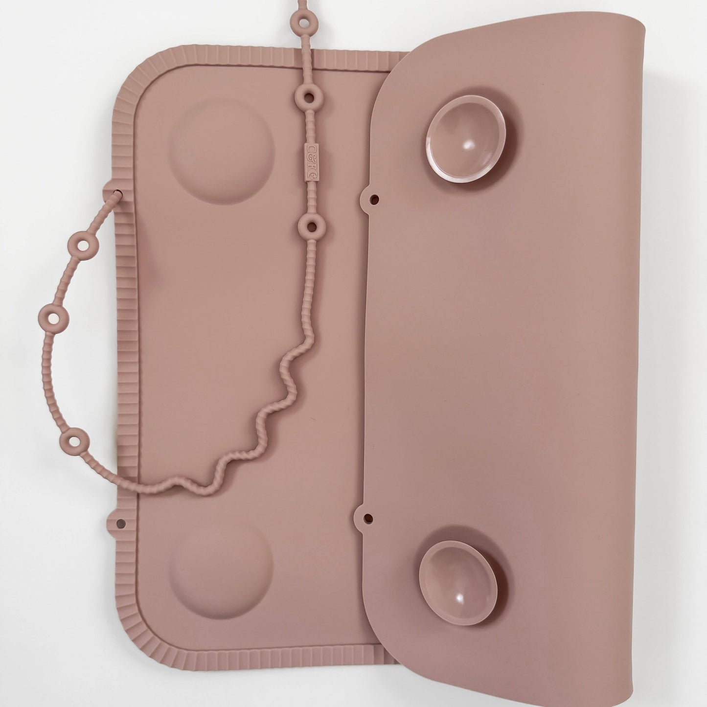 The Tidy Traveler - Solid Placemat Set: Black Checkered