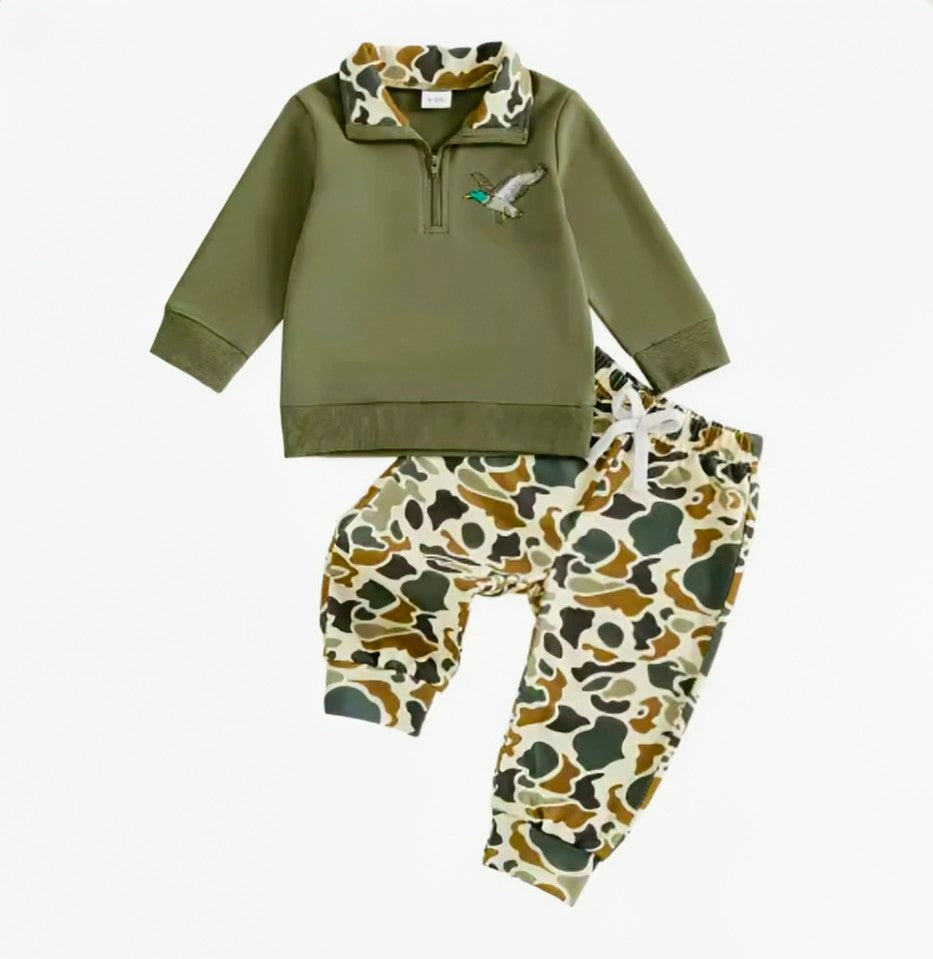 Green Duck Camo Embroidered Jogger Set - Baby & Toddlers