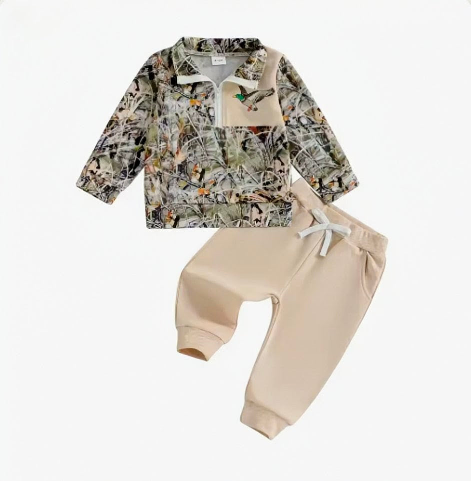 Beige Duck Camo Embroidered Jogger Set - Baby & Toddler