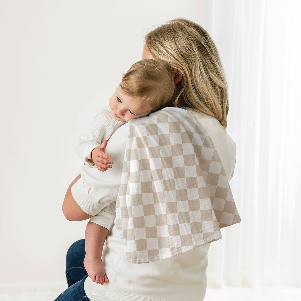 Breastfeeding Boss Nursing Cover: Toast Checkerboard