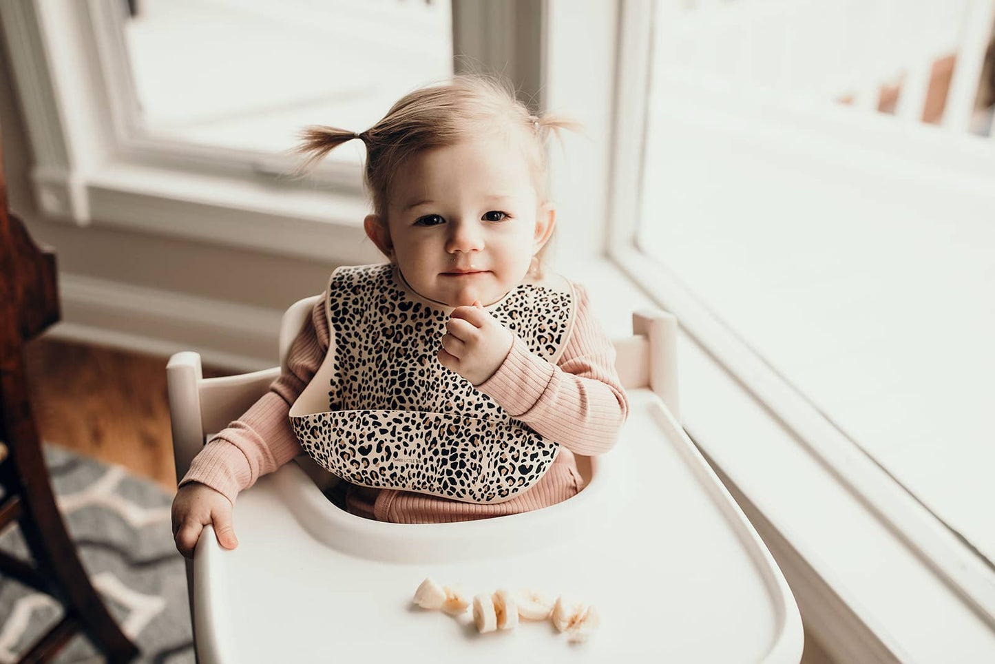 Leopard Print Silicone Bib with Crumb Catcher