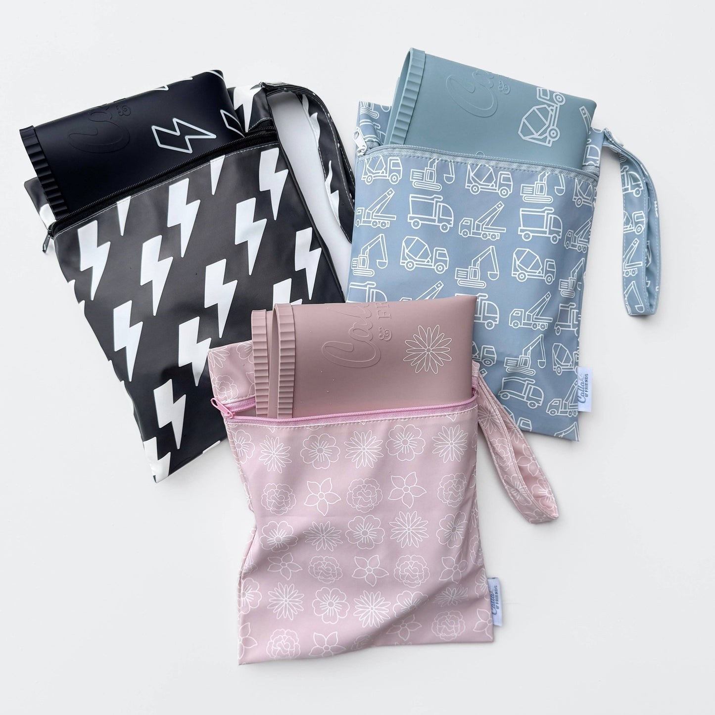 The Tidy Traveler - Printed Placemat Set: Powder Blue Trucks & Diggers