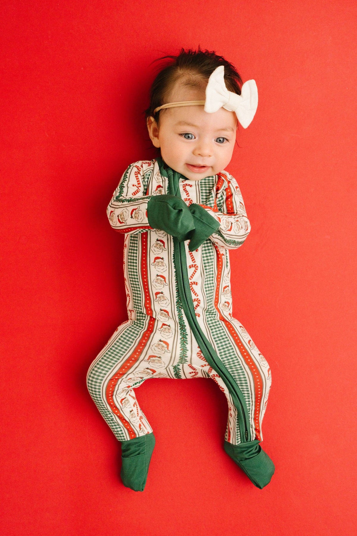 Christmas Cheer Bamboo Zipper Sleeper
