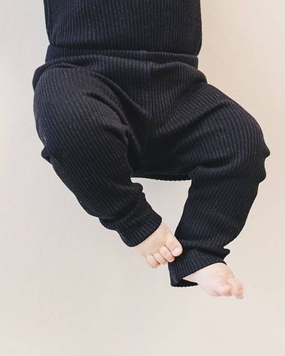 Black Ribbed Leggings