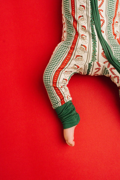 Christmas Cheer Bamboo Zipper Sleeper