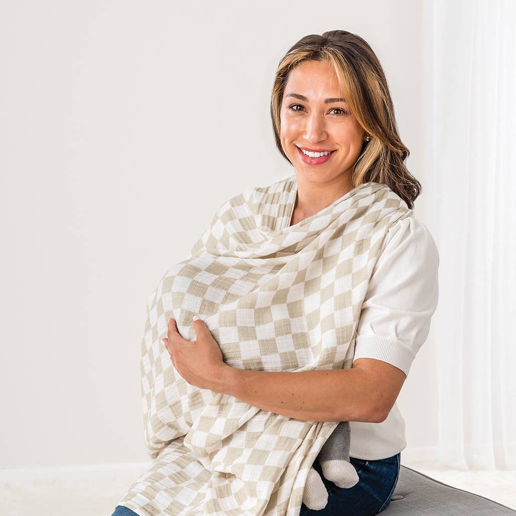 Breastfeeding Boss Nursing Cover: Toast Checkerboard