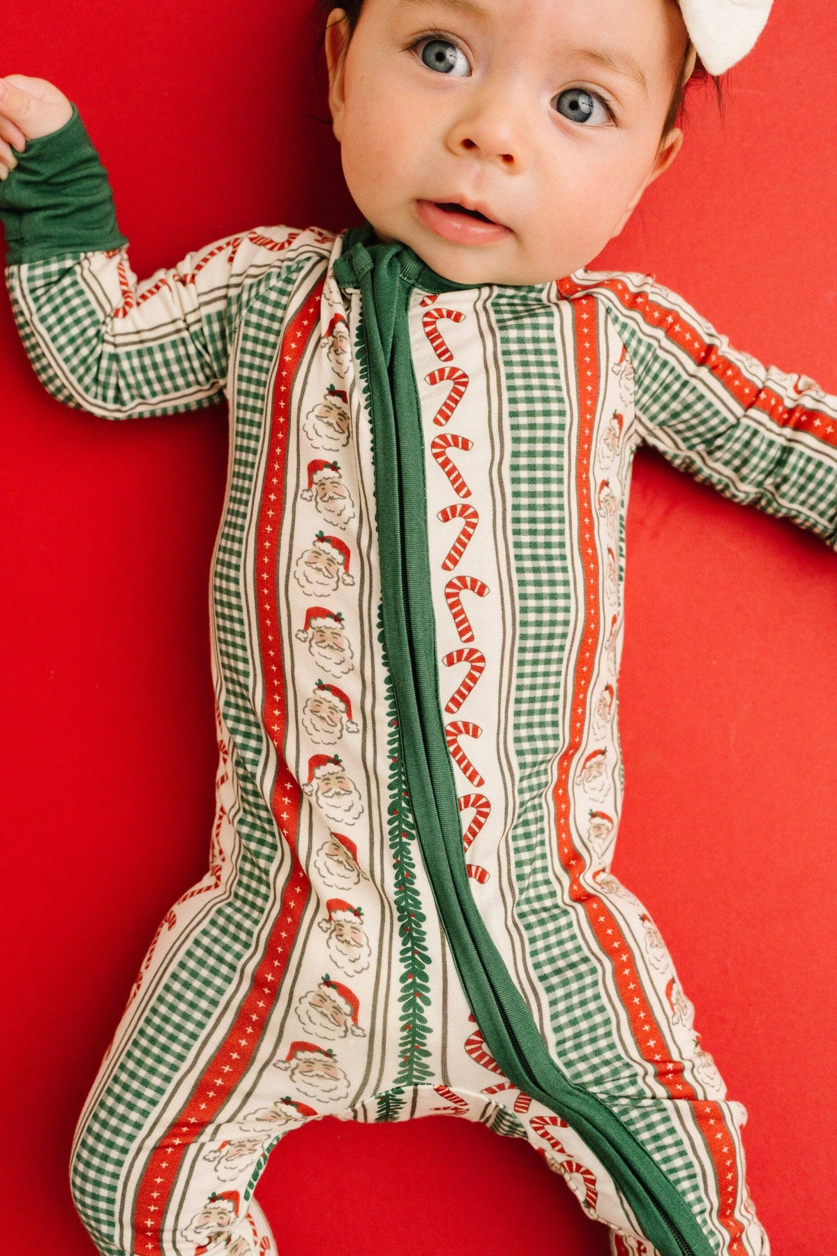Christmas Cheer Bamboo Zipper Sleeper