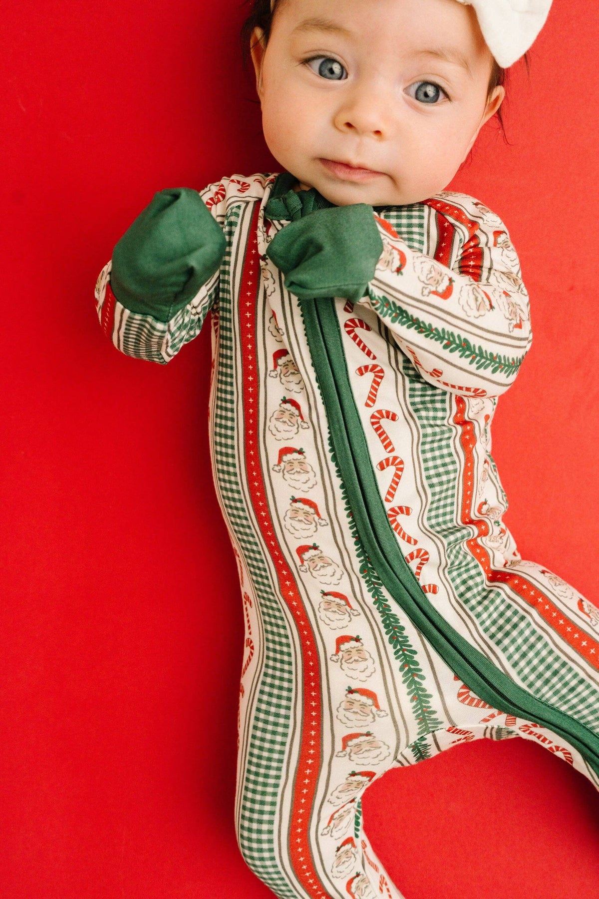 Christmas Cheer Bamboo Zipper Sleeper