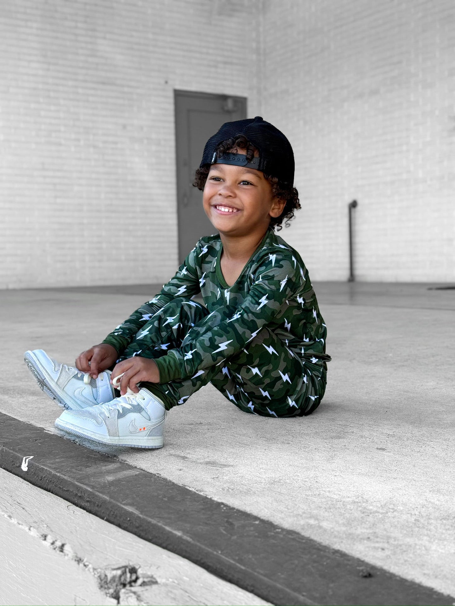 Bamboo Two Piece Set | Green Camo Bolts - COLLECTIVE