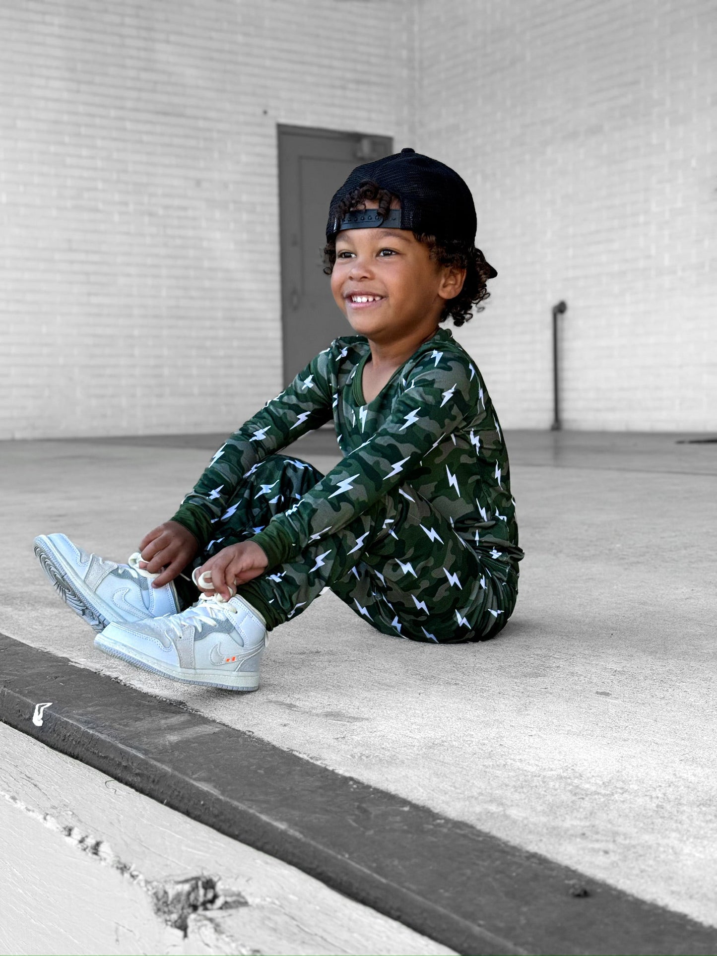 Bamboo Two Piece Set | Green Camo Bolts - COLLECTIVE