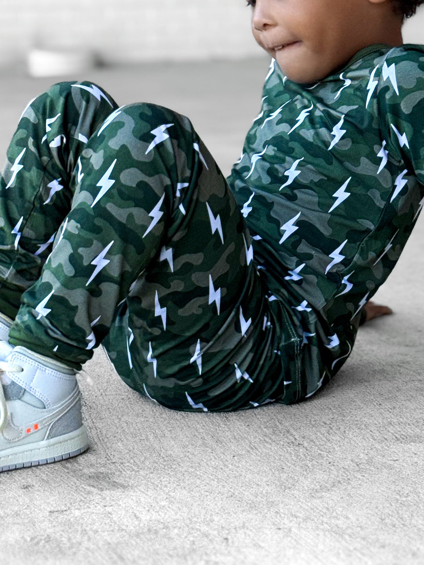 Bamboo Two Piece Set | Green Camo Bolts - COLLECTIVE