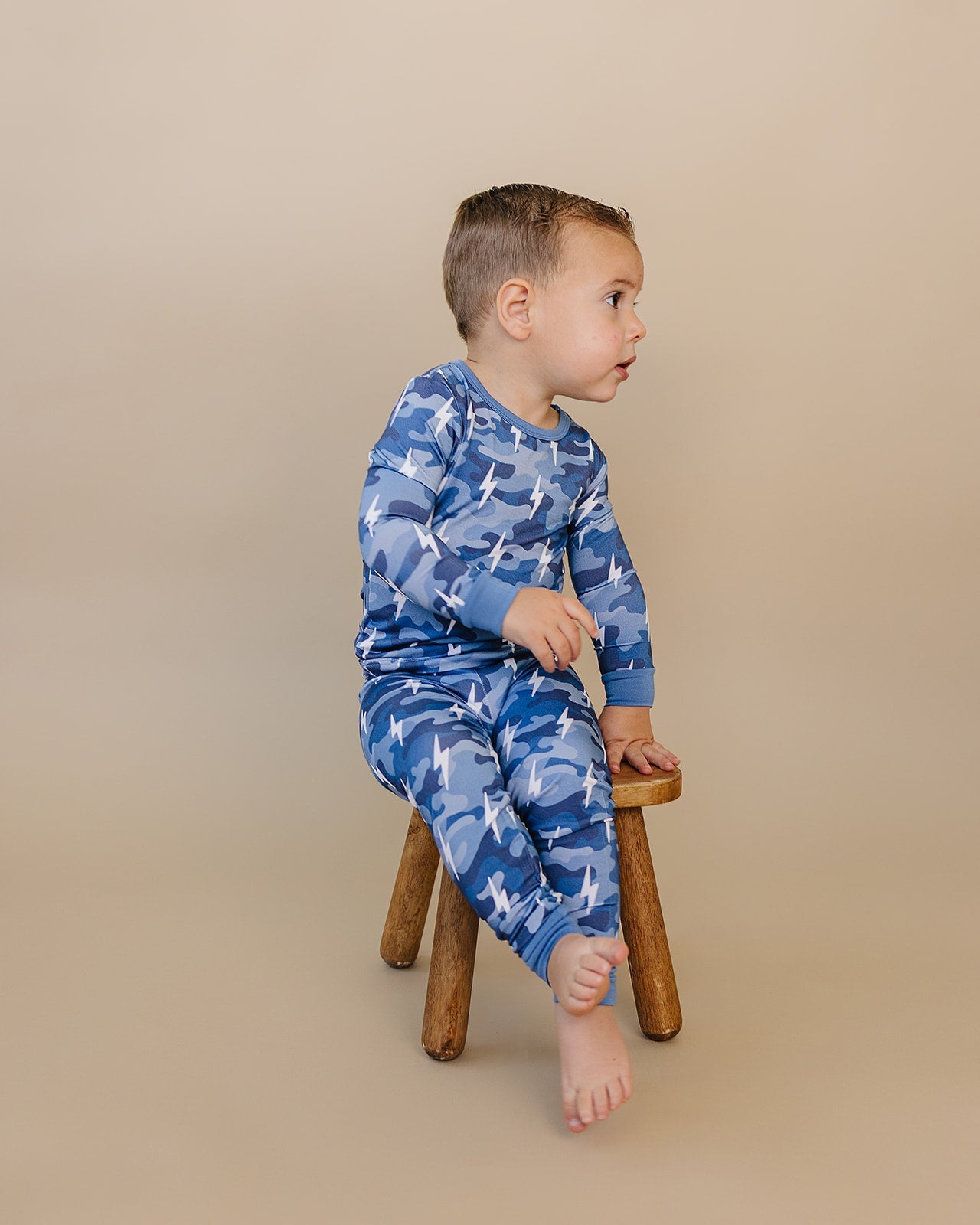 Bamboo Two Piece Set | Blue Camo Bolts - COLLECTIVE