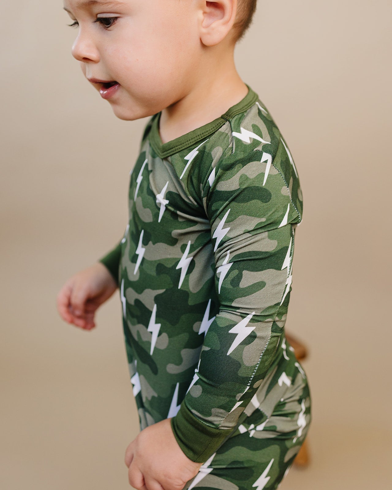 Bamboo Two Piece Set | Green Camo Bolts - COLLECTIVE