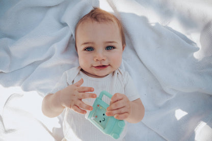 Sweetie Shake Plus - Teething & Rattle Toy: Tumbler