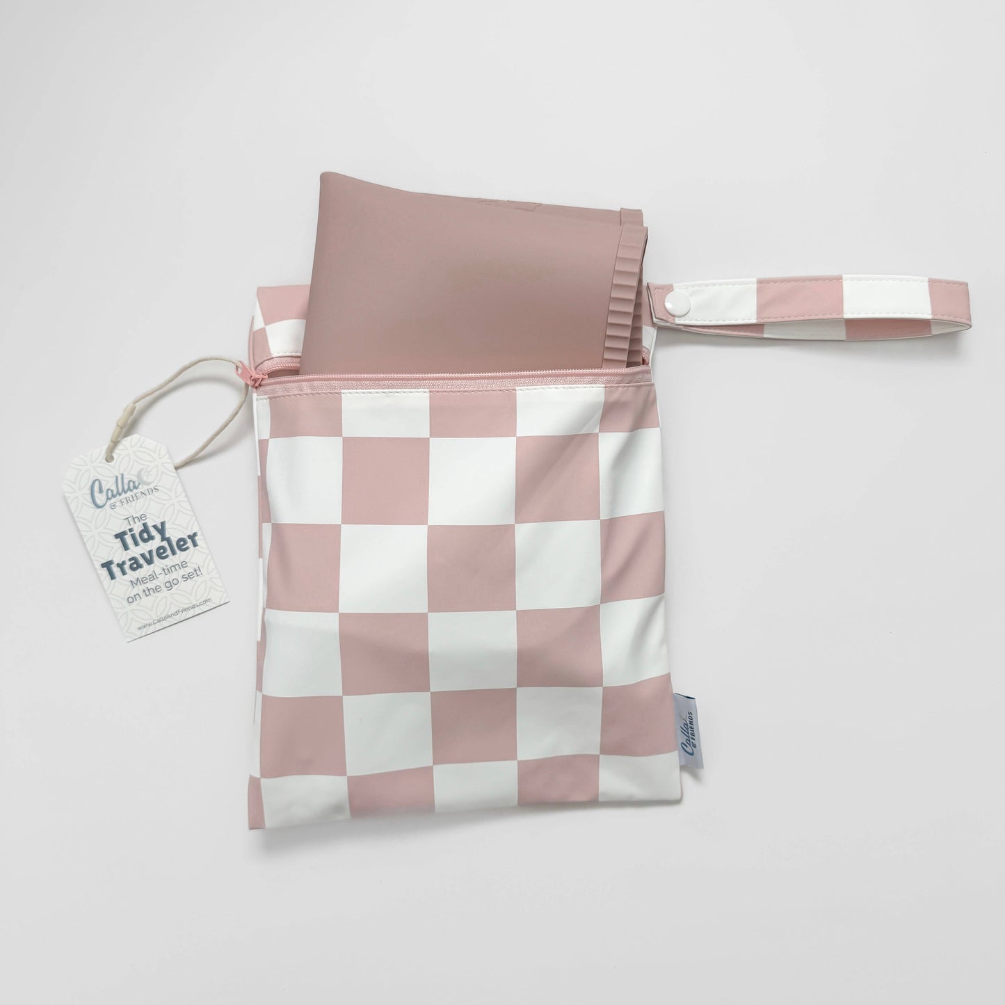 The Tidy Traveler - Solid Placemat Set: Black Checkered