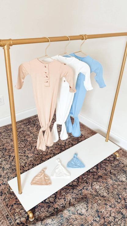 Newborn Knotted Baby Gown and Hat Set: White