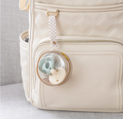 Itzy Paci Case