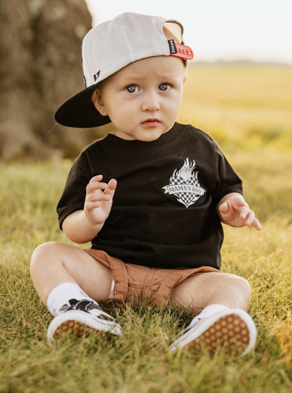 Mama's Boy Flame Heart Graphic T-Shirt