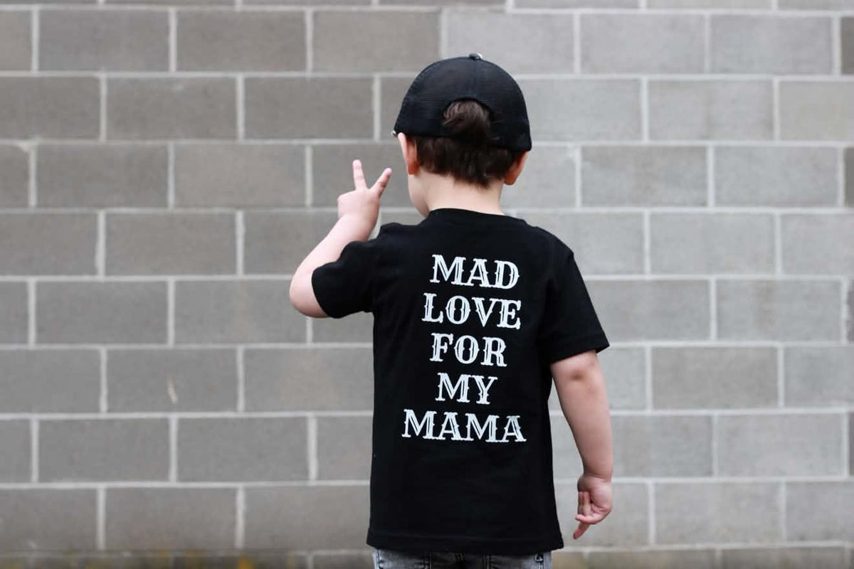 Mama's Boy Flame Heart Graphic T-Shirt