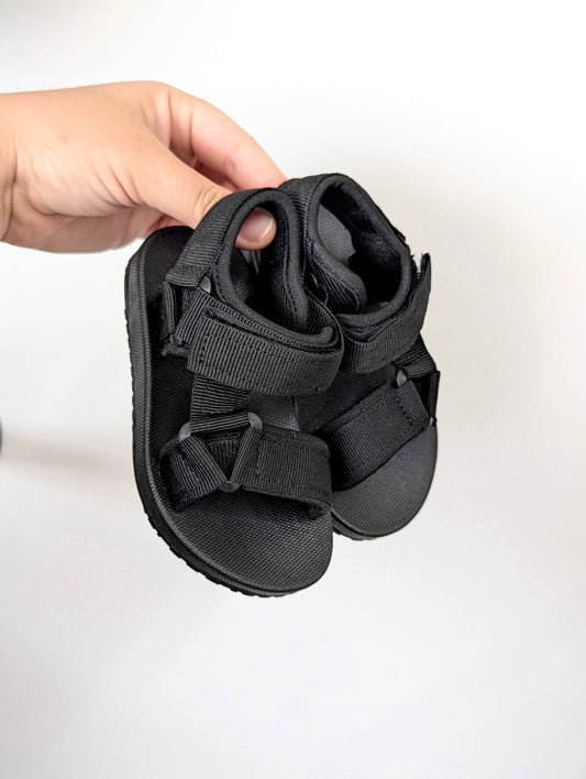 Little Adventurer Black Sandals