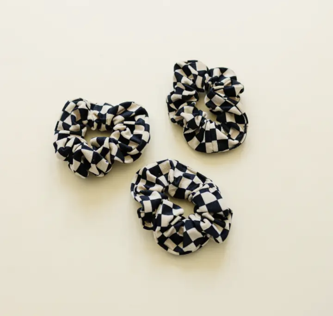 Checkered Scrunchies