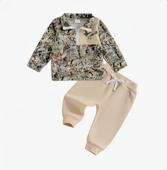 Beige Duck Camo Embroidered Jogger Set - Baby & Toddler