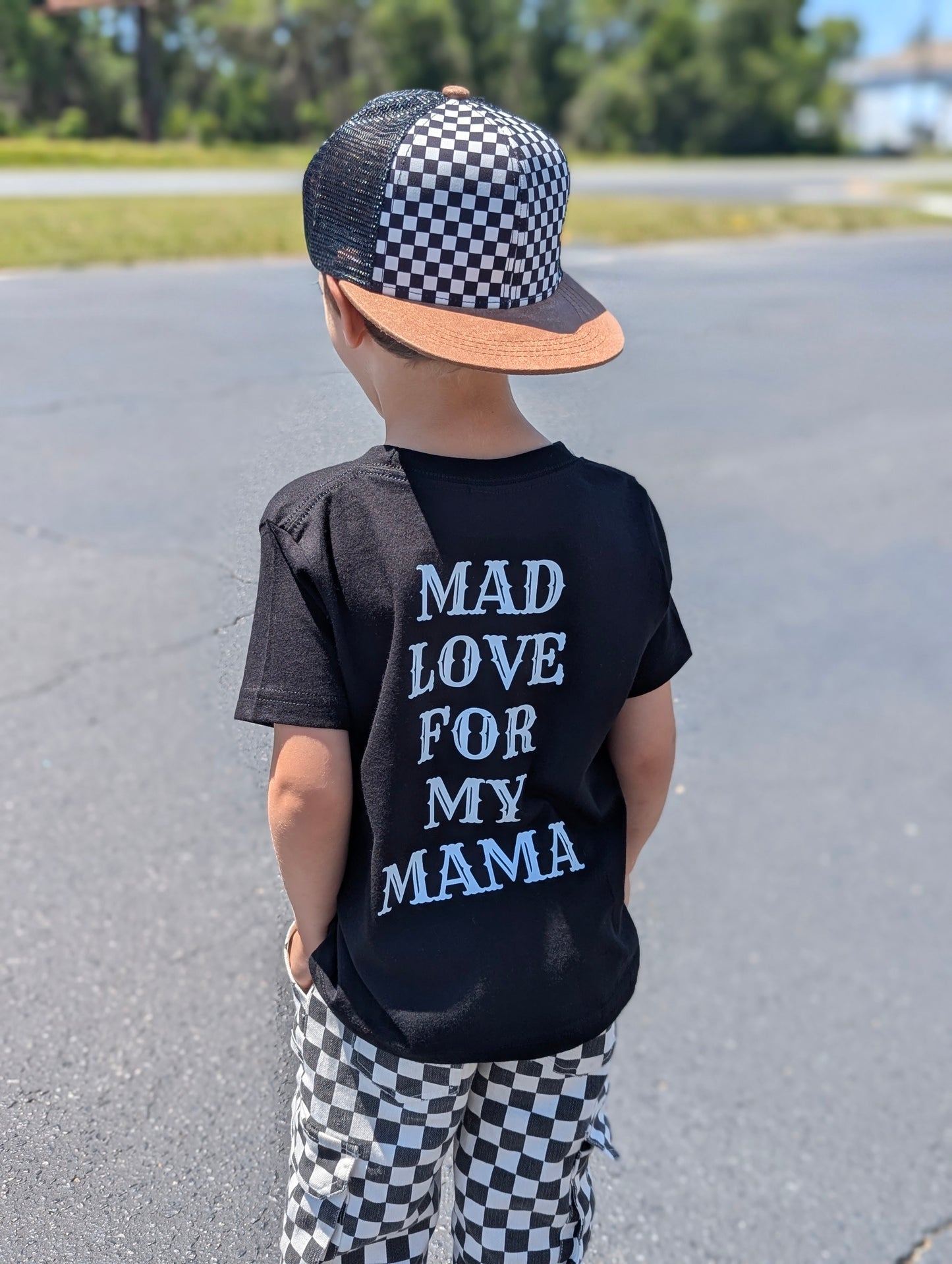 Mama's Boy Flame Heart Graphic T-Shirt